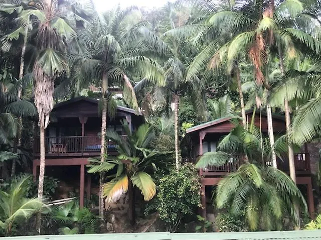 Hillside Retreat Willa *