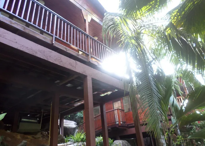 Villa Hillside Retreat