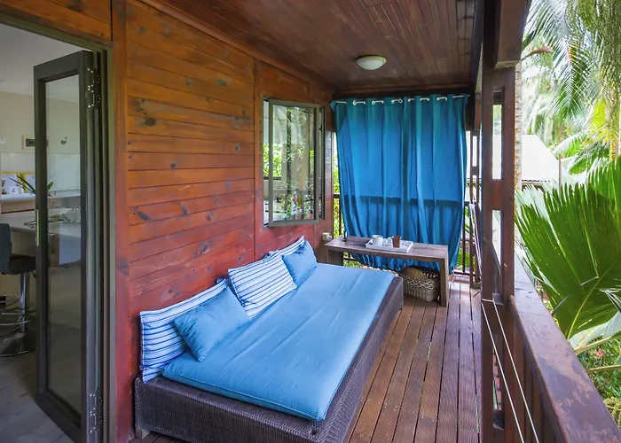 Villa Hillside Retreat