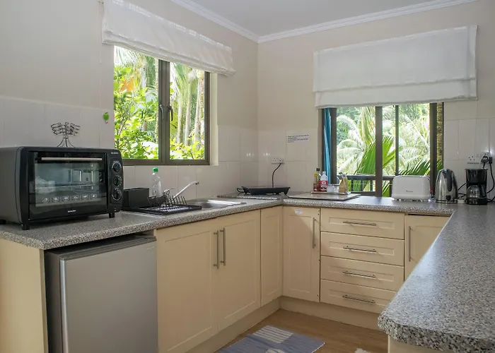 Hillside Retreat Baie Lazare (Mahe)